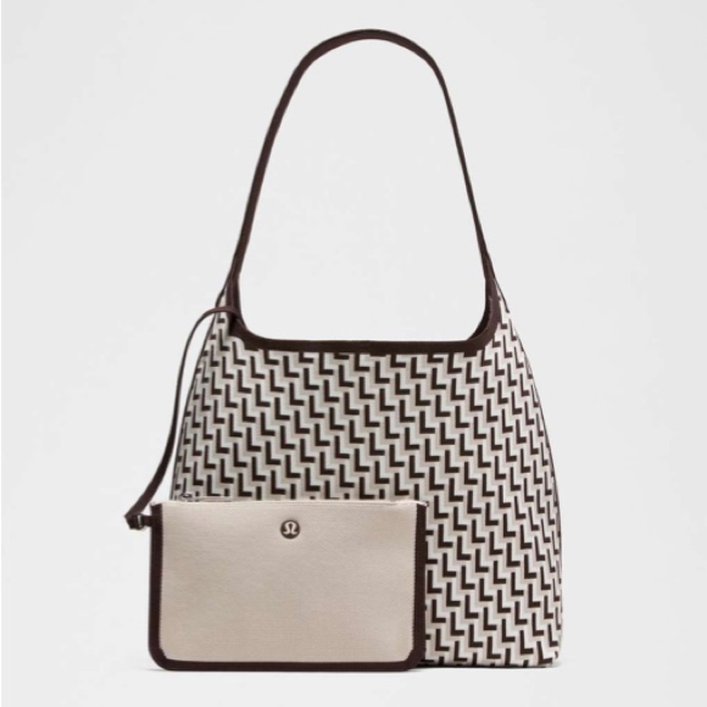 Lululemon shoulder bag 12l L monogram knit